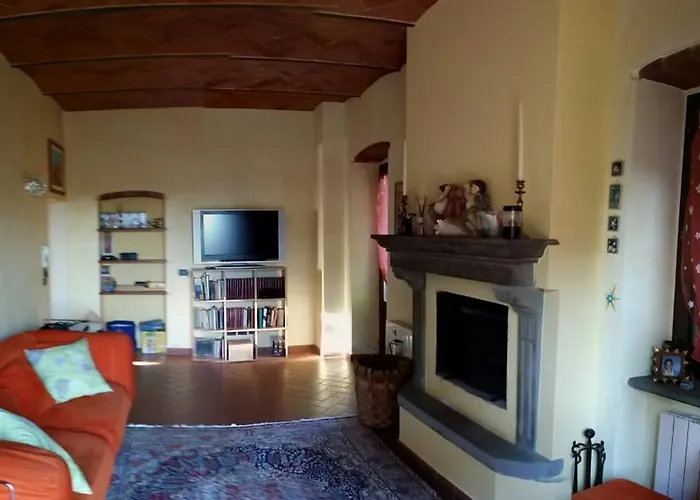 比巴别墅 特拉西梅诺湖畔托罗